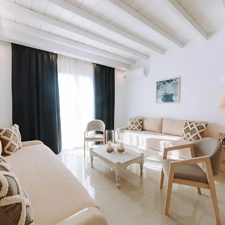 Otel Naxian Emerald 4*